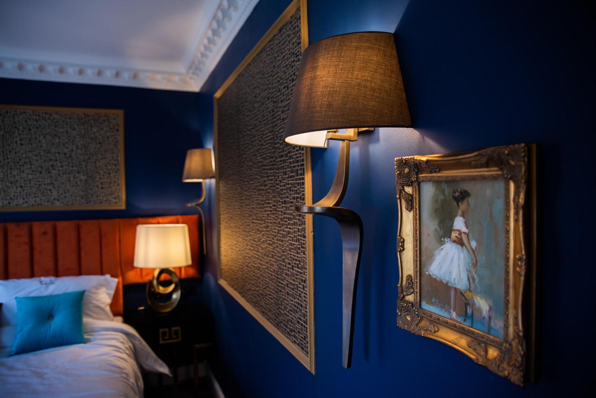 Domo Boutique Hotel Олдбъри Екстериор снимка