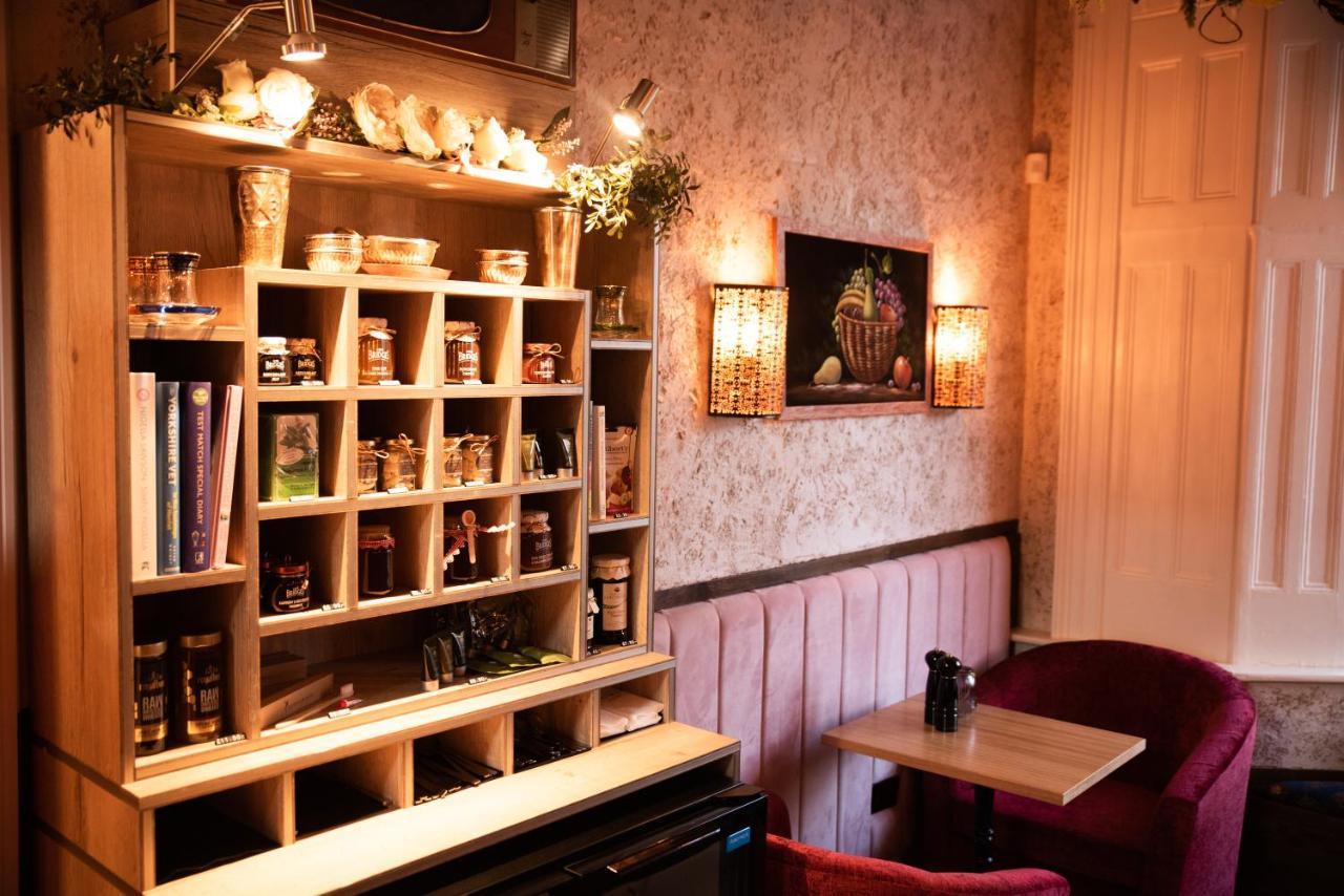 Domo Boutique Hotel Олдбъри Екстериор снимка