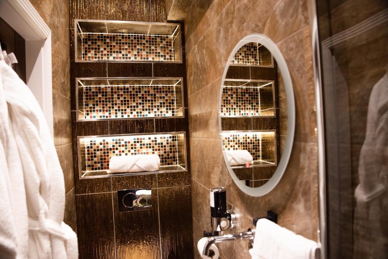 Domo Boutique Hotel Олдбъри Екстериор снимка