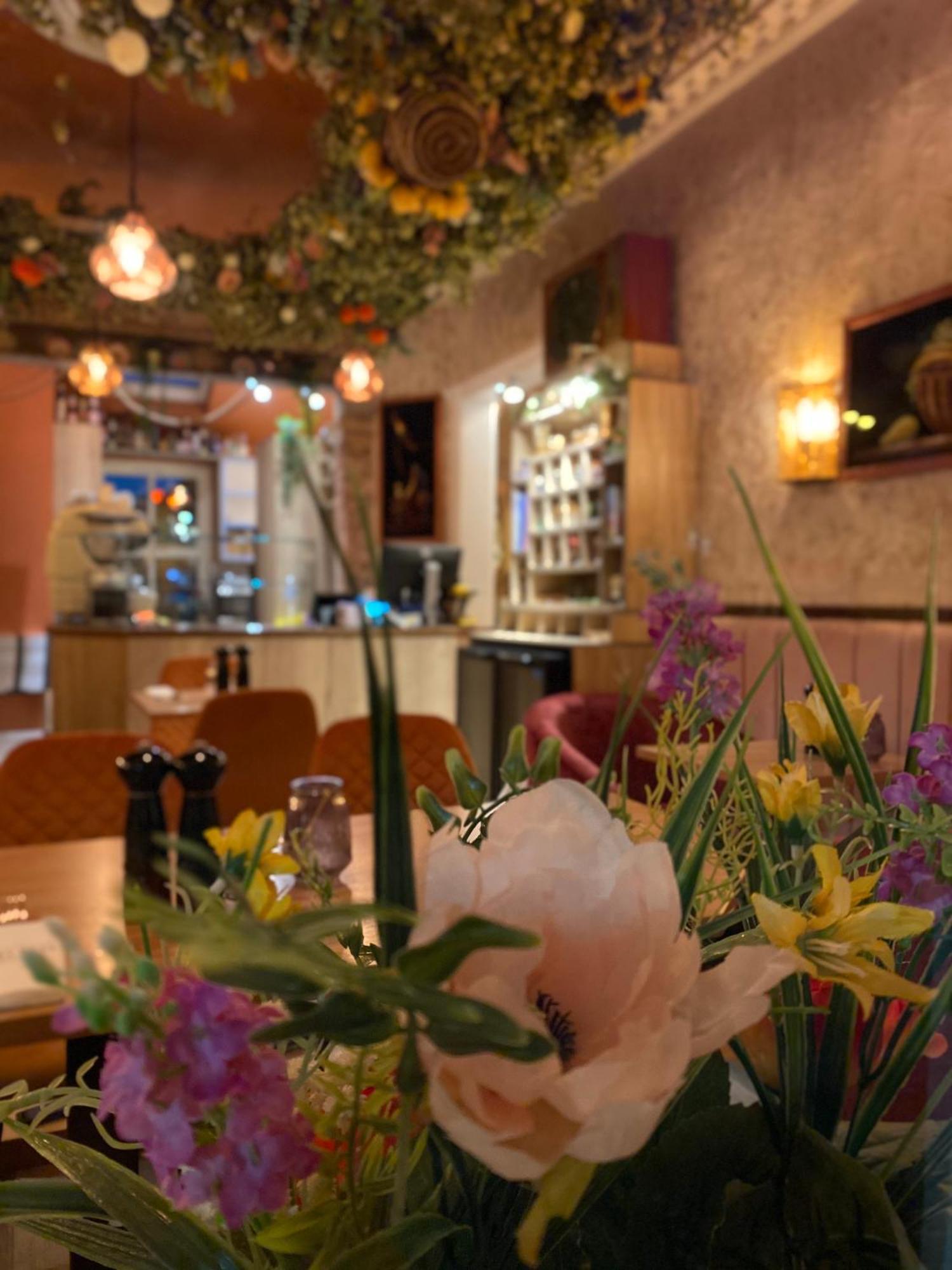 Domo Boutique Hotel Олдбъри Стая снимка