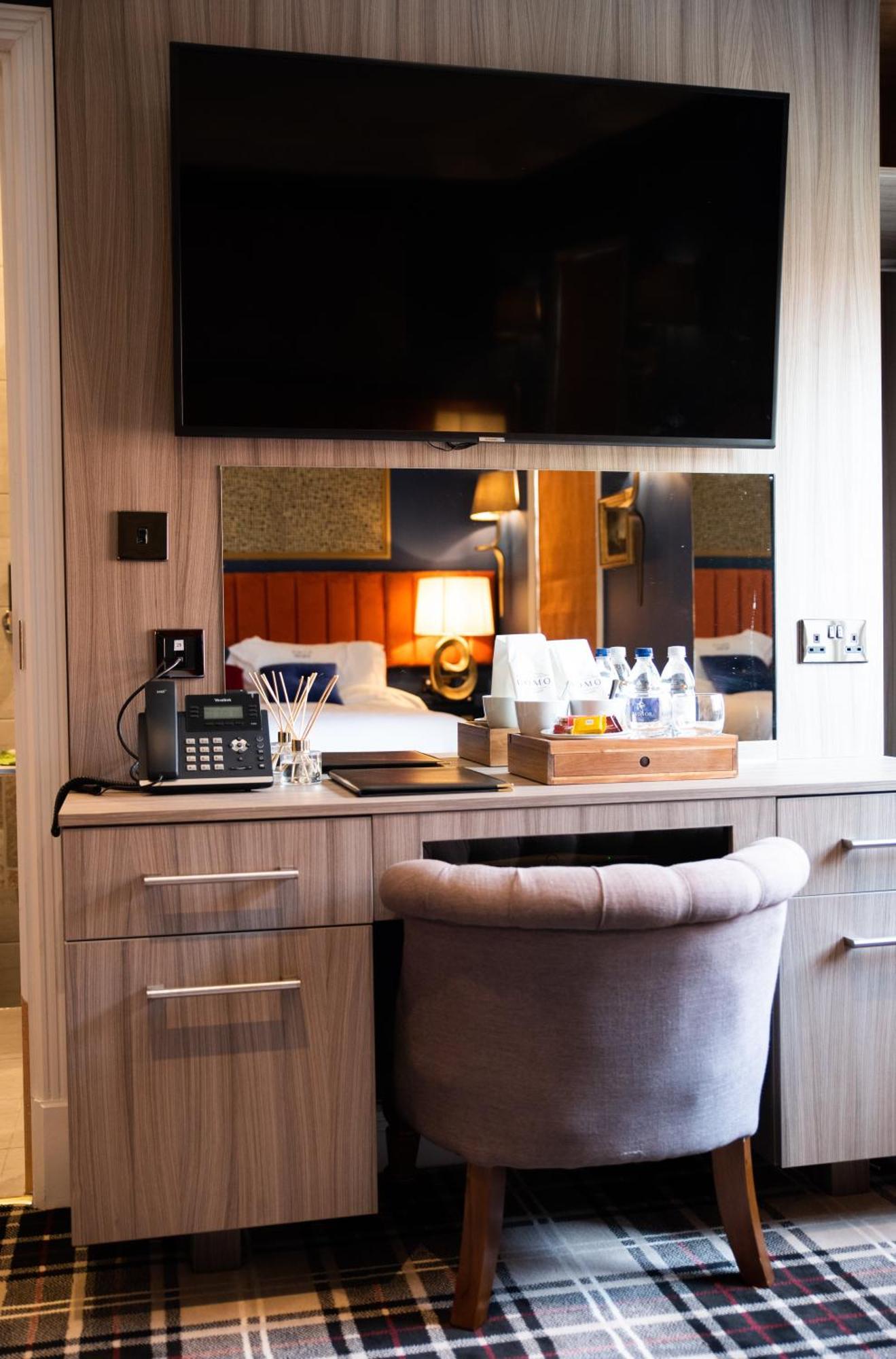 Domo Boutique Hotel Олдбъри Стая снимка
