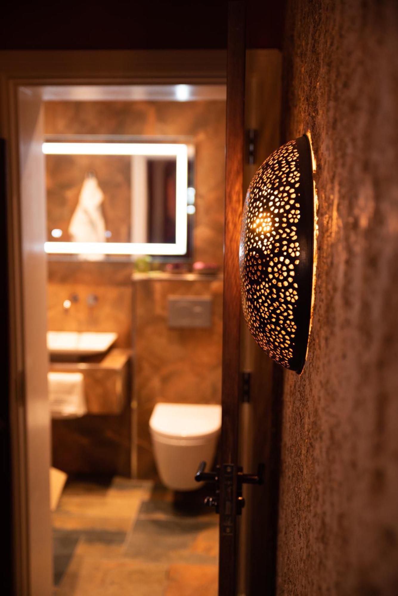 Domo Boutique Hotel Олдбъри Стая снимка